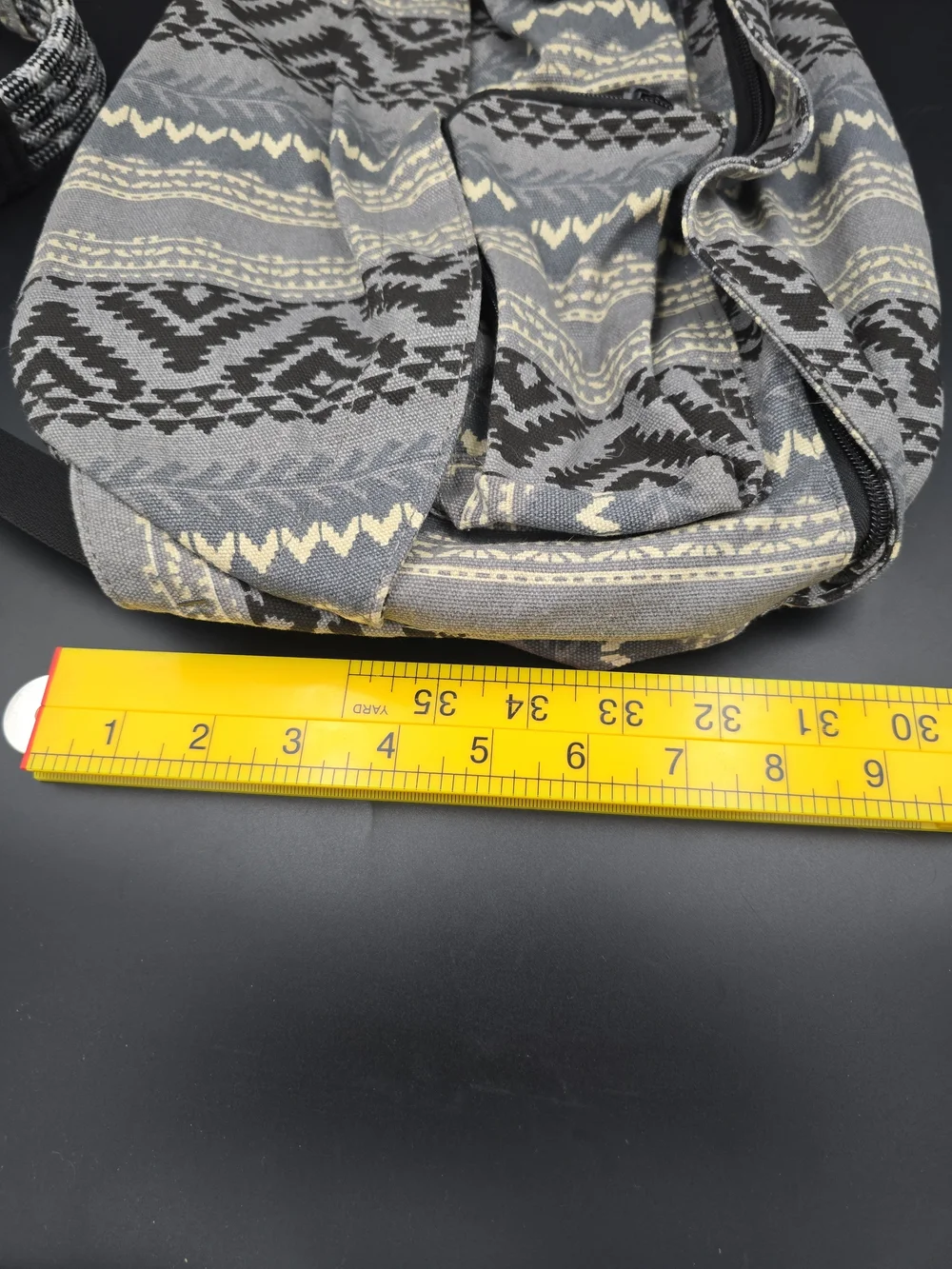 KAVU Men's Gray Patterned Sling Bag